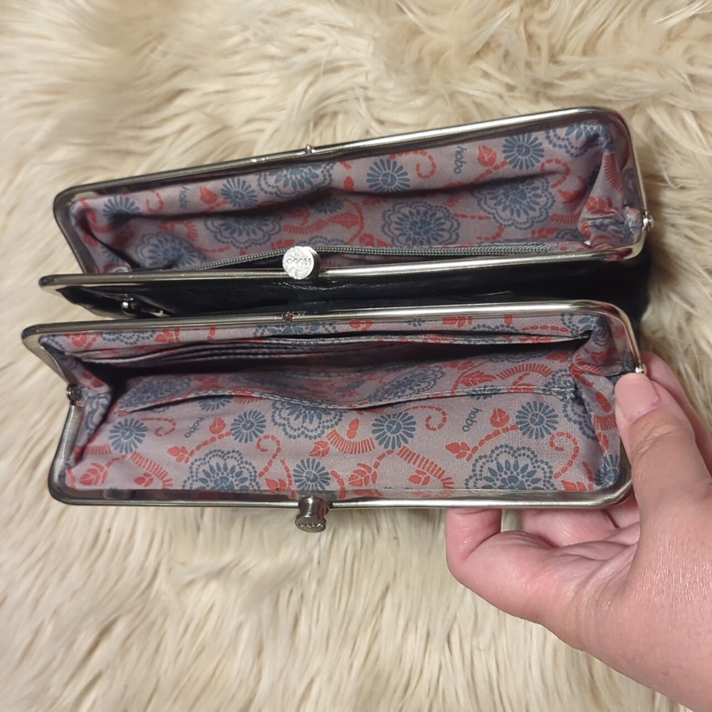 HOBO International Lauren Black Leather Double Frame Clutch Bag Purse - Picture 4 of 9